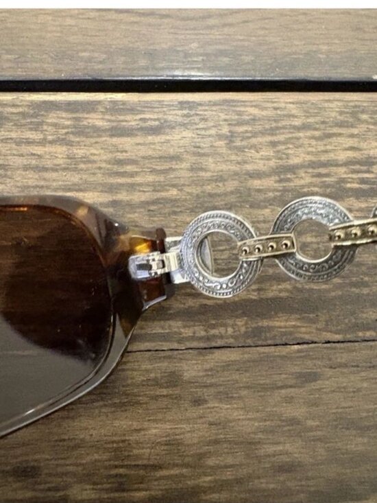 Brighton Women’s Central Park Signature Silver Tortoise Sunglasses Frames & Case
